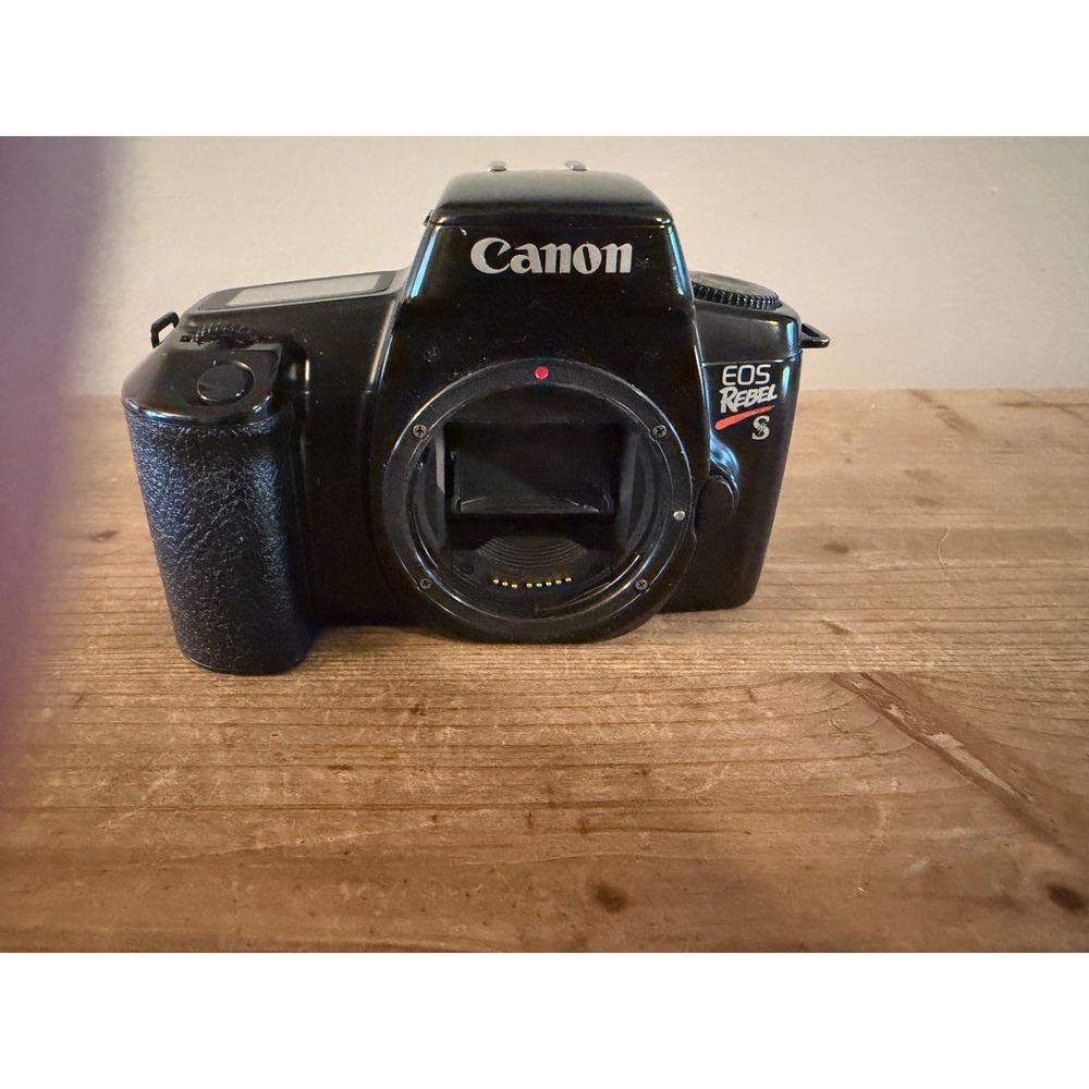 Canon EOS Rebel S 35mm SLR Film Camera Body Black Vintage Analog EF Mount parts
